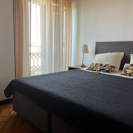 Апартаменты One Bedroom *